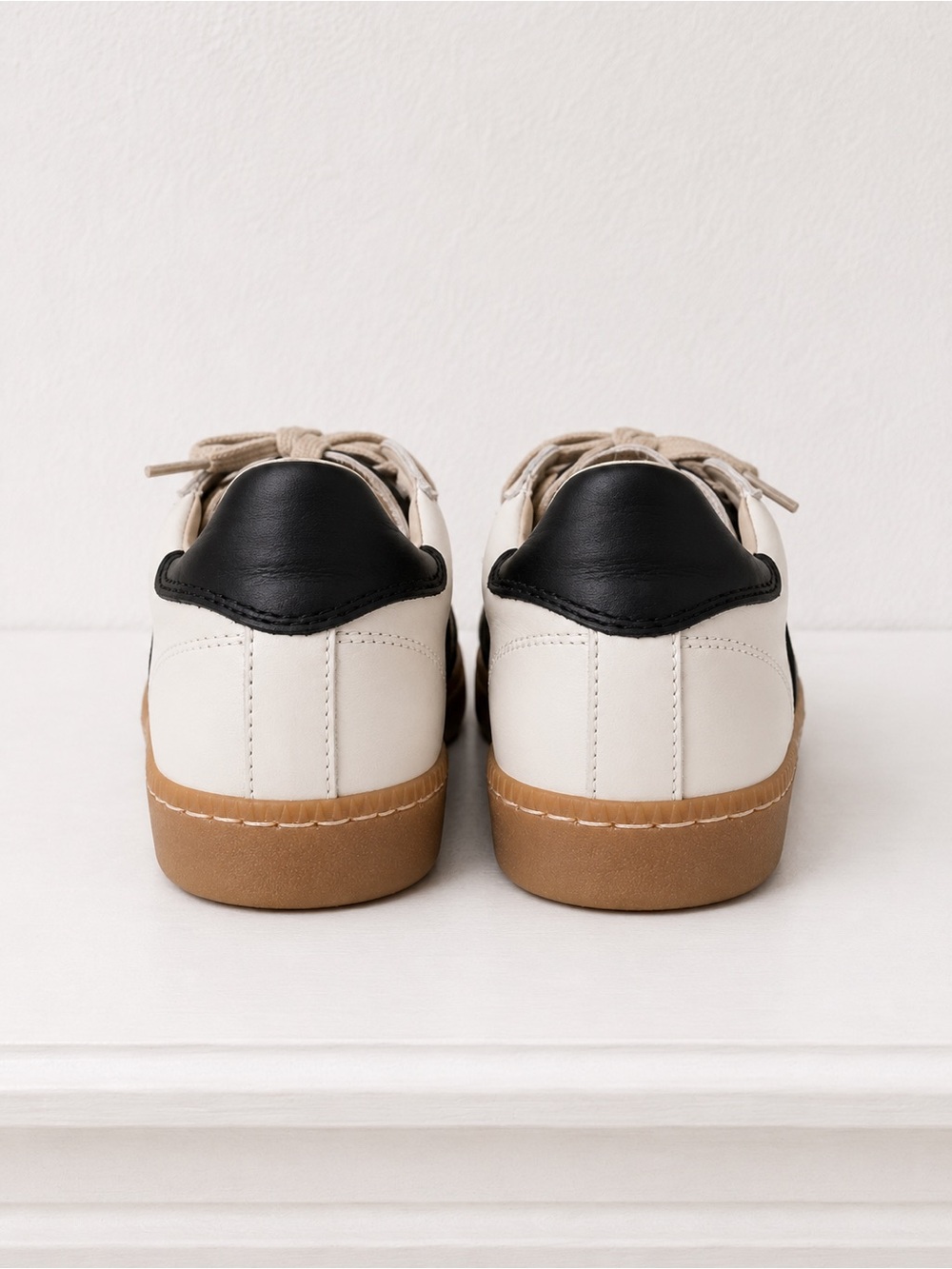 Dolce Vita Rebel Leather Blokecore Retro Italian Made Low Top Sneakers NIB Sz 7 - Picture 4 of 8